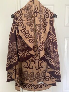 Pashmina Cashmere reversible Paisley Open-Front Women’s Sweater Wrap-Brown/Cream
